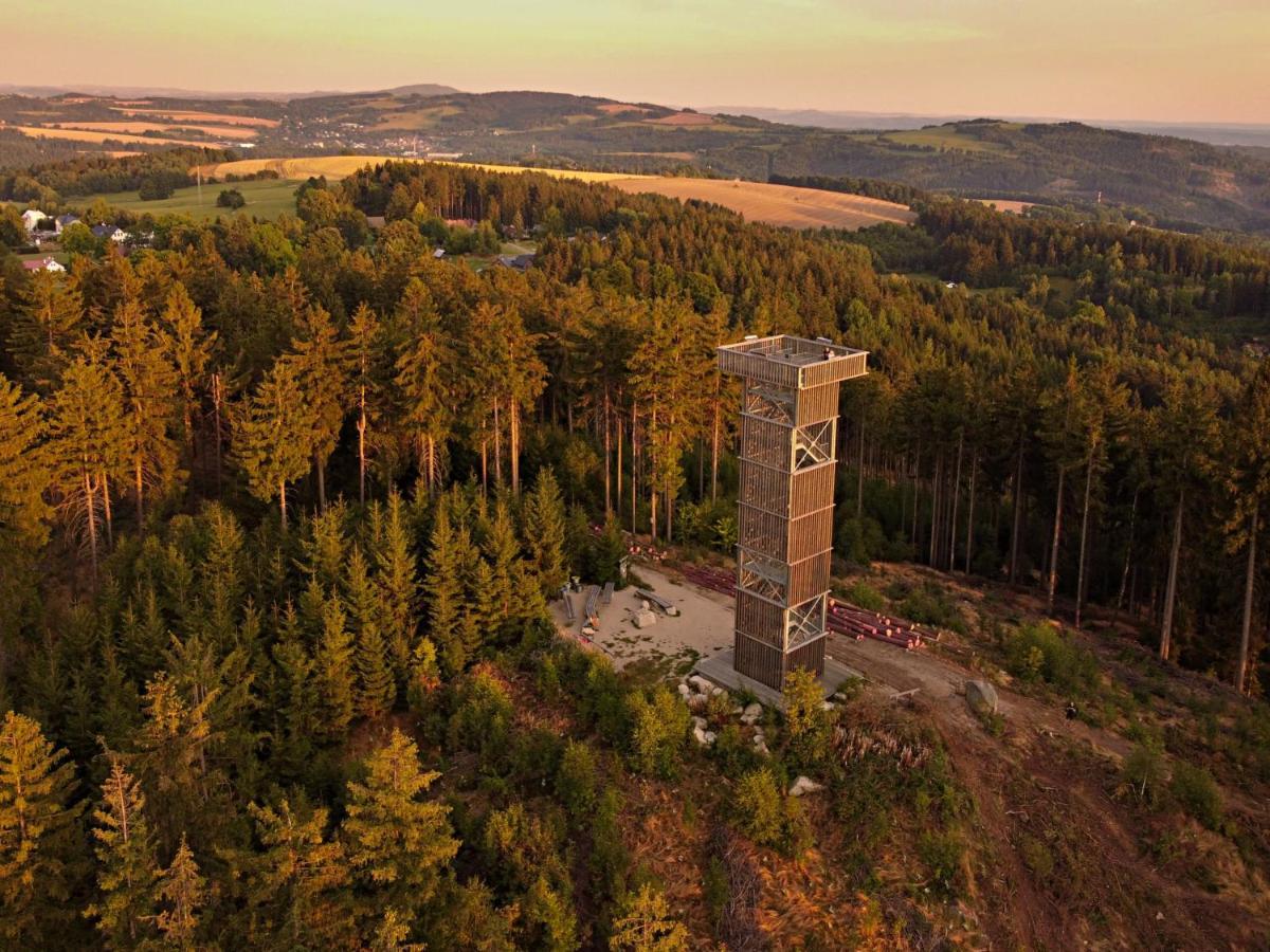 جابلونك ناد نيسو Apart Hotel Jablonec المظهر الخارجي الصورة